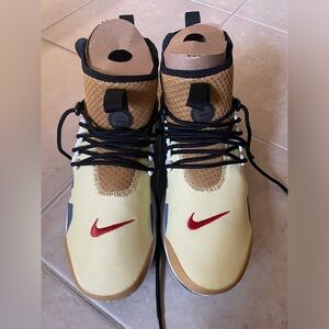 NIKE AIR PRESTO MID UTILITY "STAR WARS BOSSK" MENS US 9